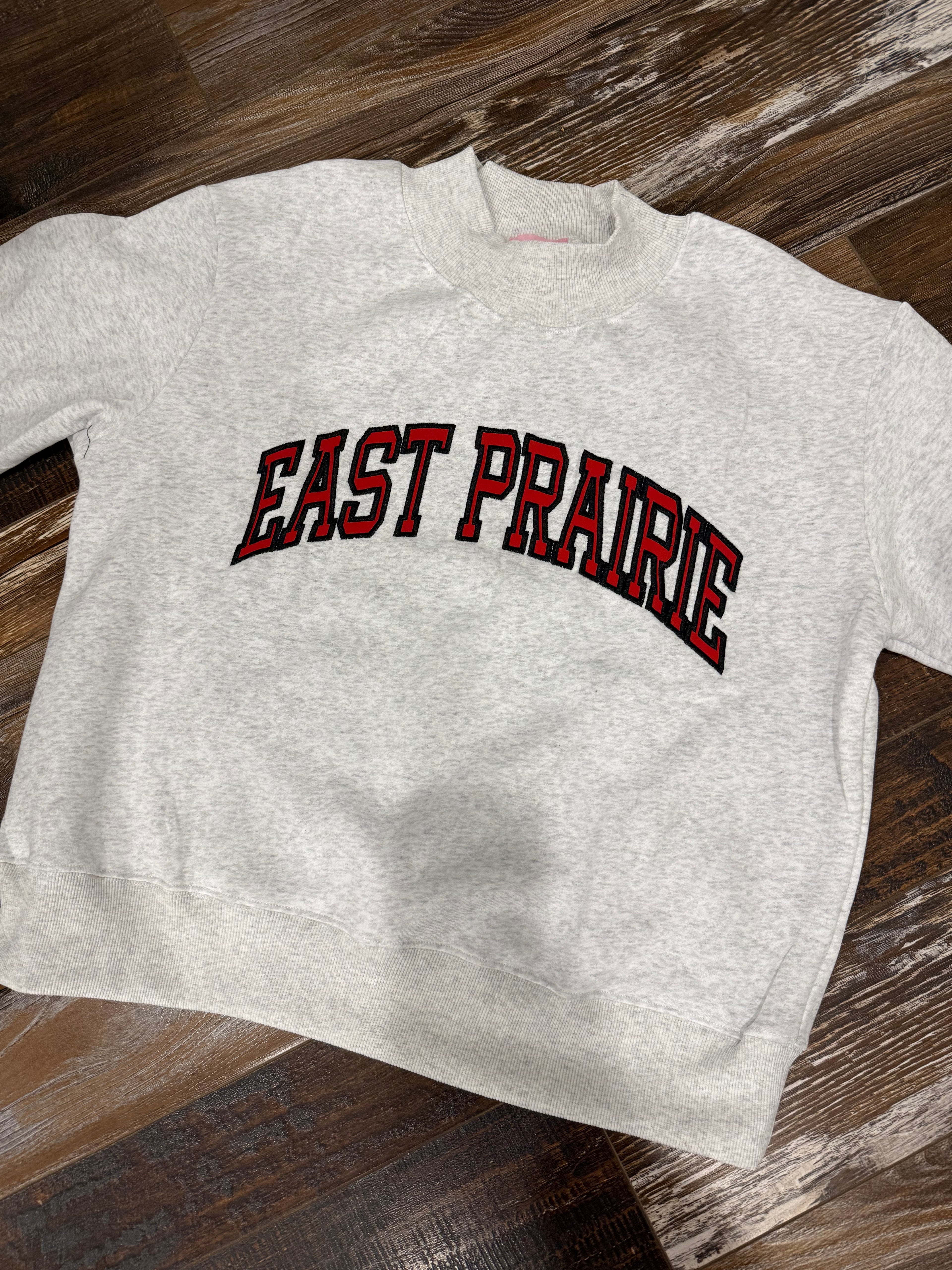East Praire Embroidered Appliqué Mock Neck